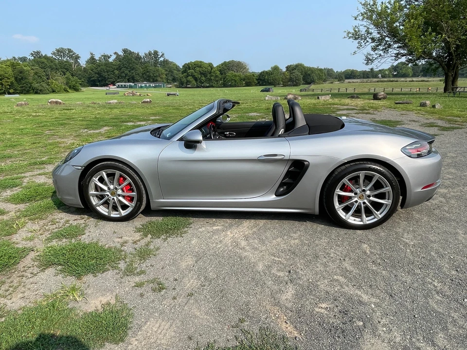 2017 Porsche 718 Boxster S - Image 12 of 31