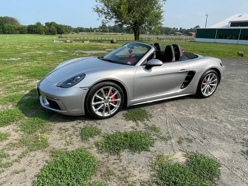 2017 Porsche 718 Boxster S - Image 9 of 31