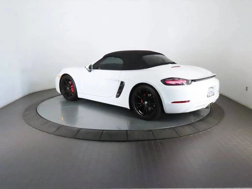 2017 Porsche 718 Boxster S - Image 3 of 5