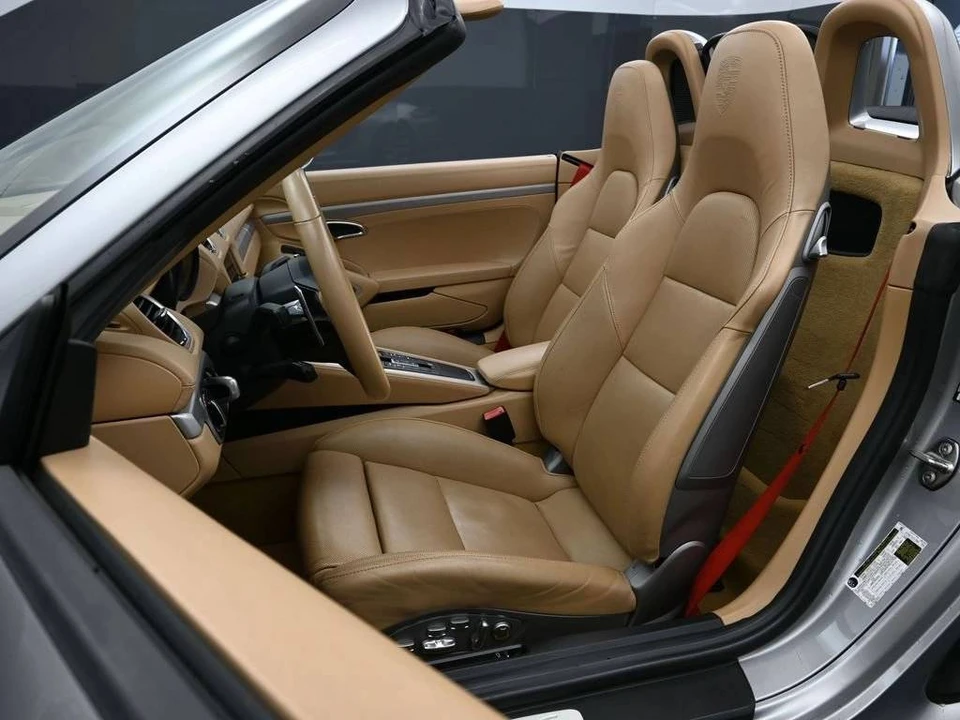 2017 Porsche 718 Boxster S - Image 5 of 5