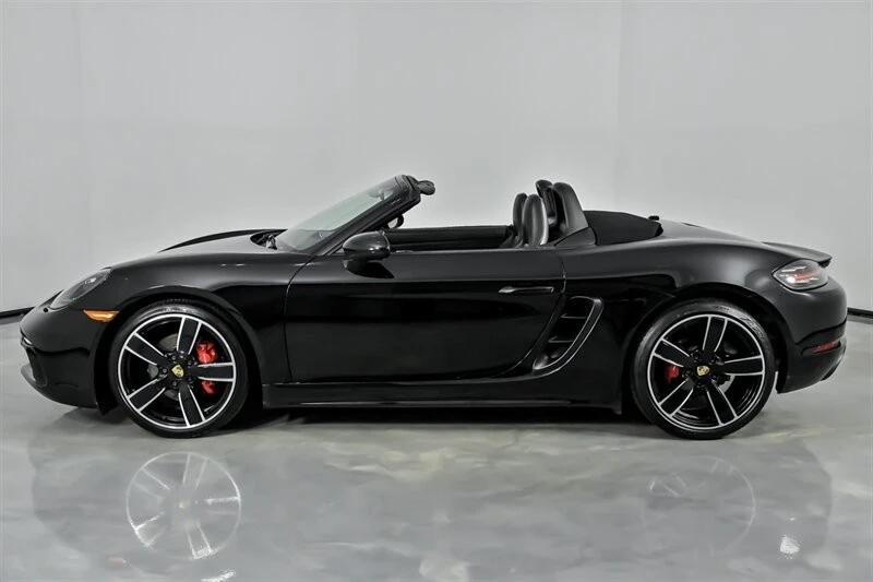 2017 Porsche 718 Boxster S - Image 8 of 12