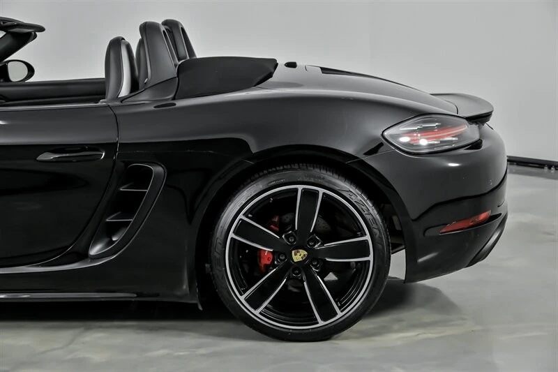 2017 Porsche 718 Boxster S - Image 9 of 12