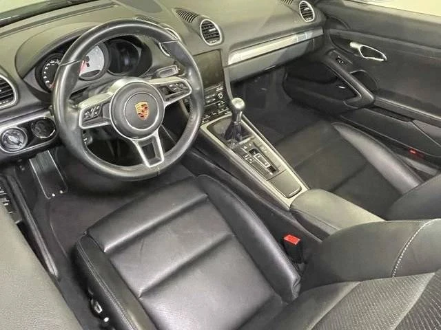 2017 Porsche 718 Boxster S - Image 4 of 5