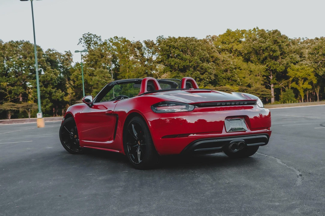 2017 Porsche 718 Boxster S - Image 18 of 31