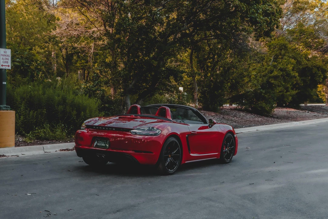 2017 Porsche 718 Boxster S - Image 14 of 31