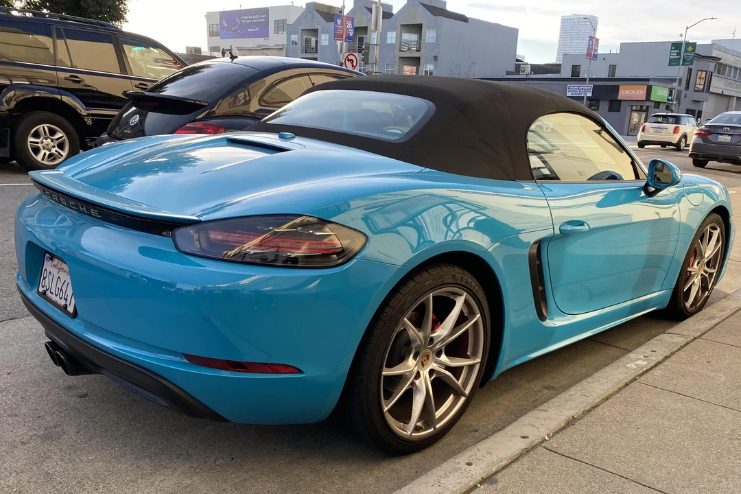 2017 Porsche 718 Boxster S - Image 16 of 31