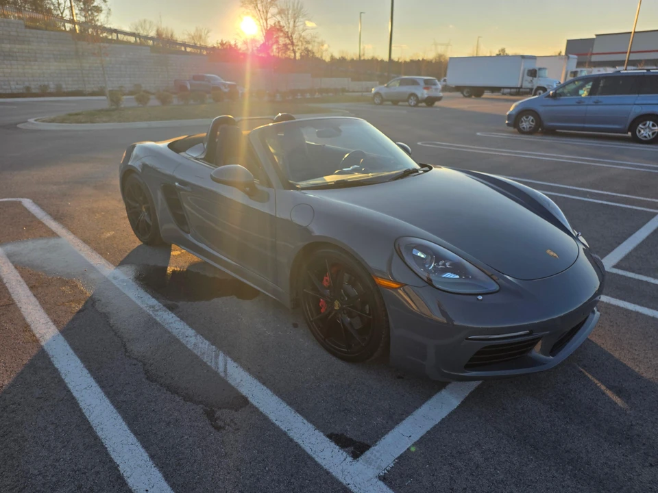 2017 Porsche 718 Boxster S - Image 8 of 31