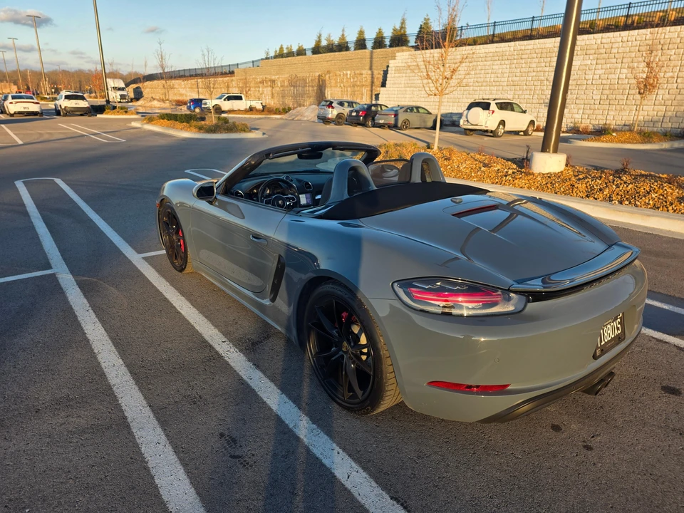 2017 Porsche 718 Boxster S - Image 6 of 31