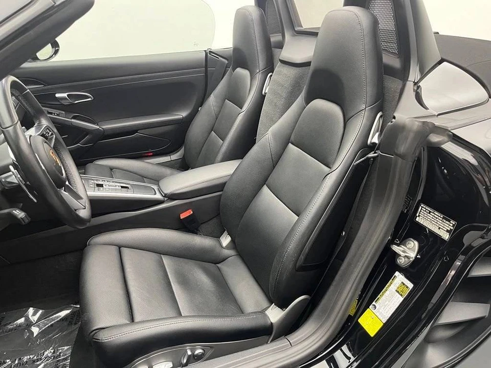 2017 Porsche 718 Boxster S - Image 4 of 5