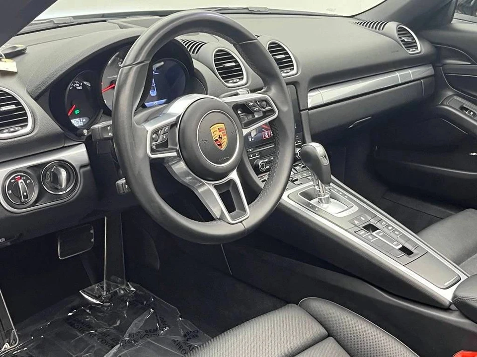 2017 Porsche 718 Boxster S - Image 5 of 5
