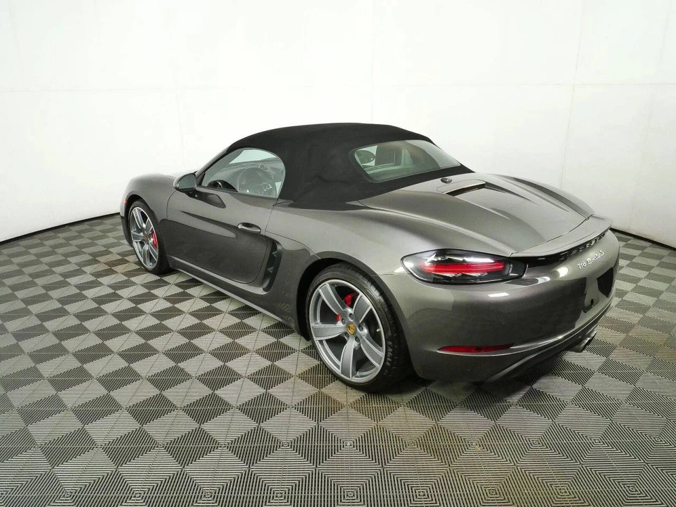2017 Porsche 718 Boxster S - Image 3 of 5