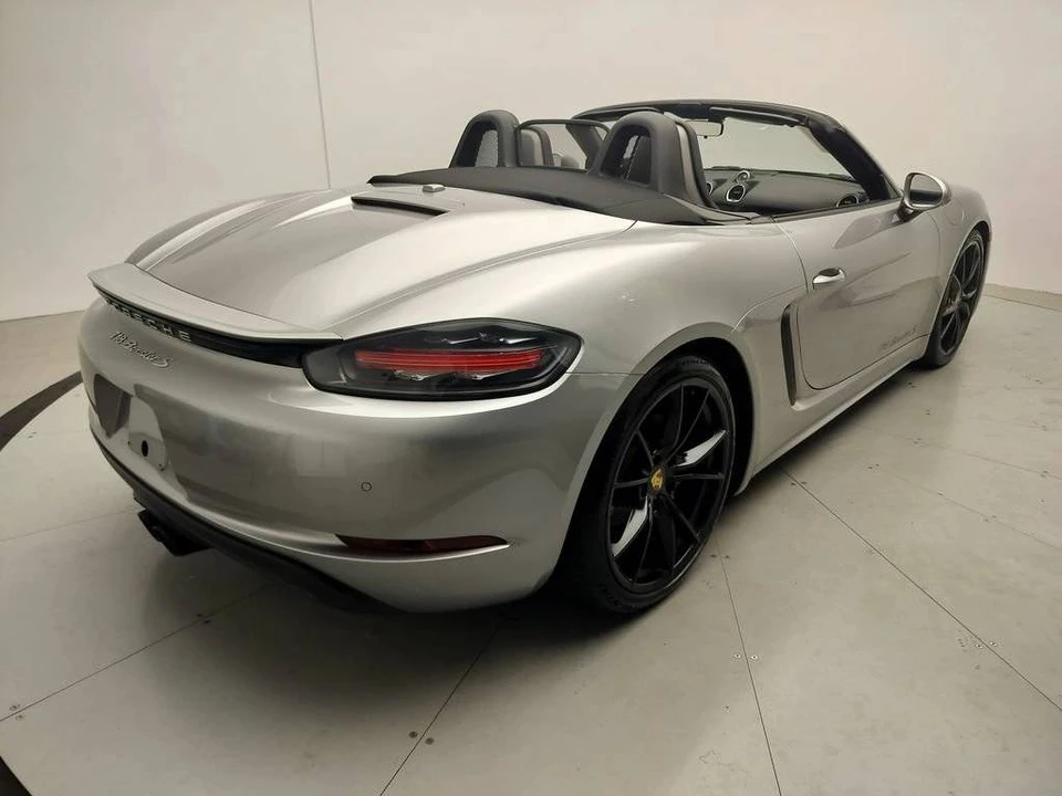 2017 Porsche 718 Boxster S - Image 5 of 5