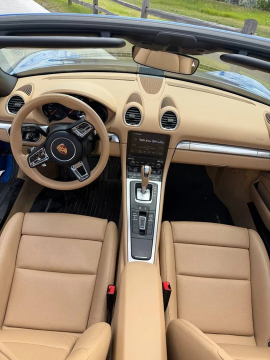 2017 Porsche 718 Boxster - Image 6 of 6