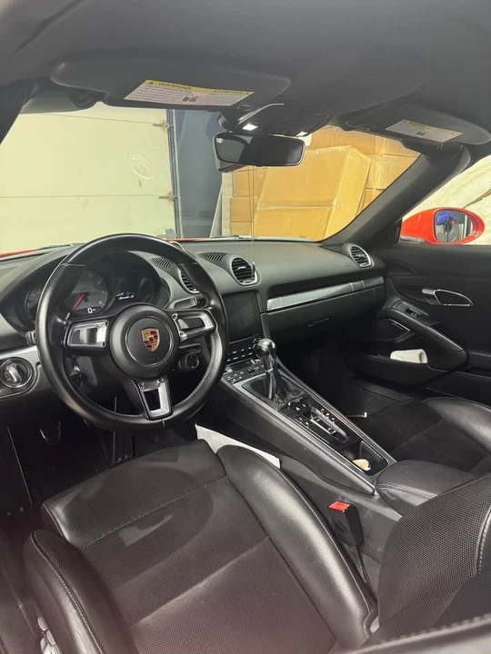 2017 Porsche 718 Boxster - Image 3 of 10