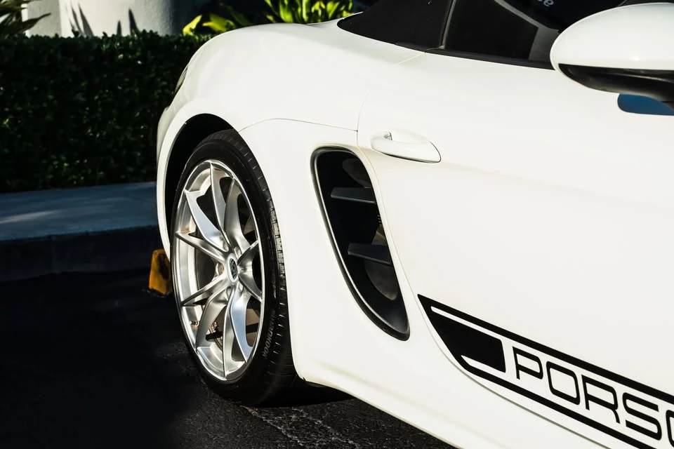 2017 Porsche 718 Boxster - Image 19 of 20