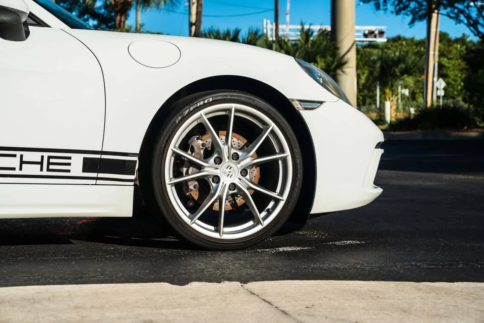 2017 Porsche 718 Boxster - Image 18 of 20