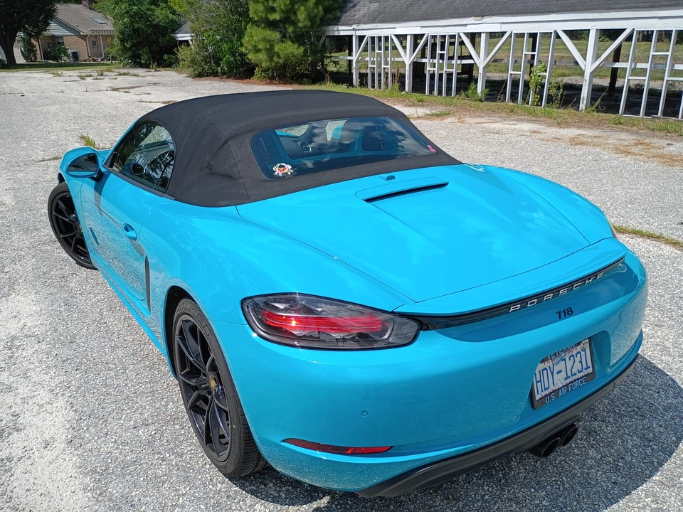 2017 Porsche 718 Boxster - Image 10 of 31