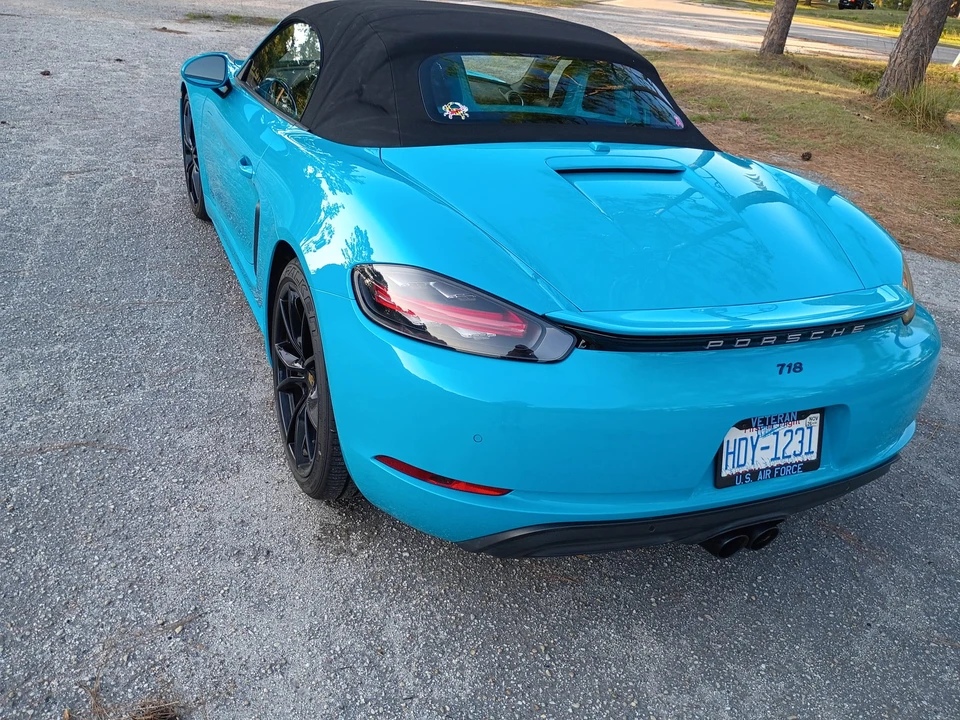 2017 Porsche 718 Boxster - Image 9 of 31