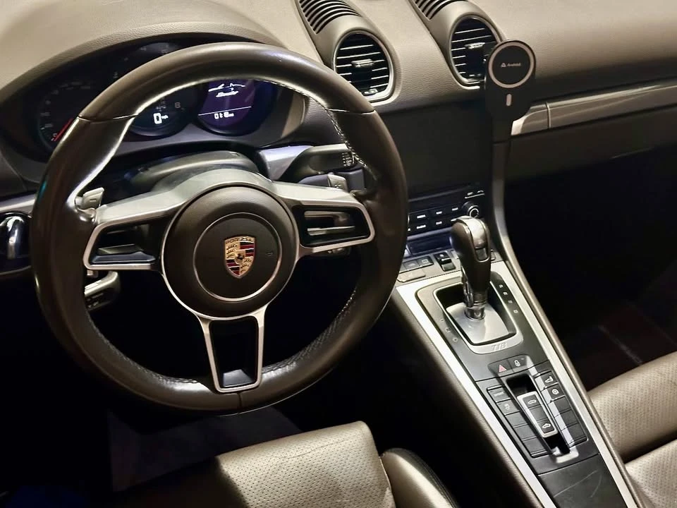 2017 Porsche 718 Boxster - Image 11 of 11