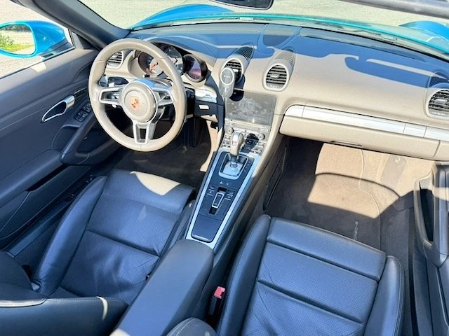 2017 Porsche 718 Boxster - Image 9 of 11