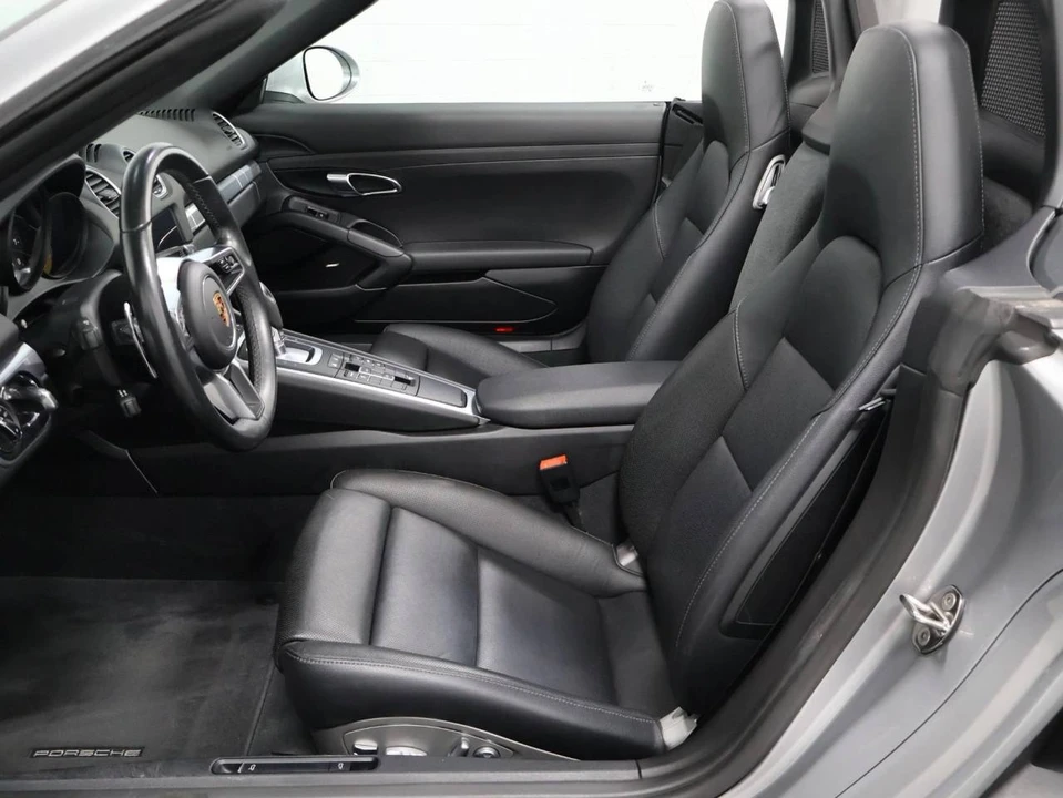 2017 Porsche 718 Boxster - Image 5 of 5
