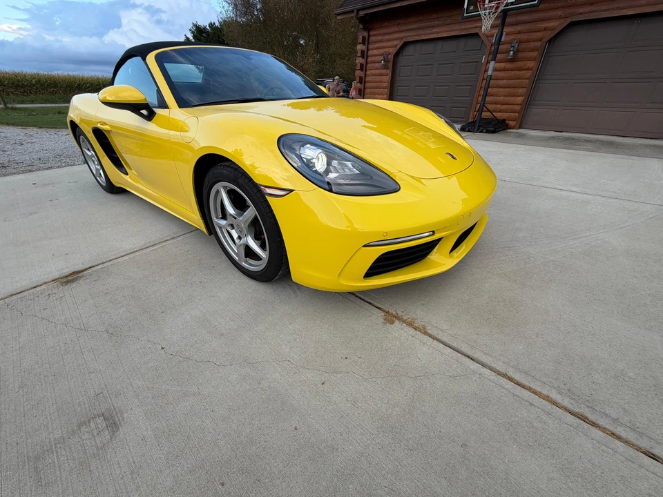 2017 Porsche 718 Boxster - Image 14 of 31
