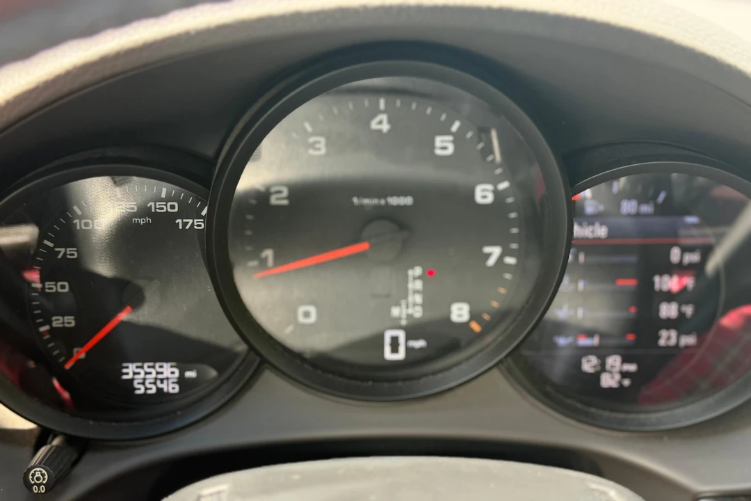 2017 Porsche 718 Boxster - Image 29 of 31