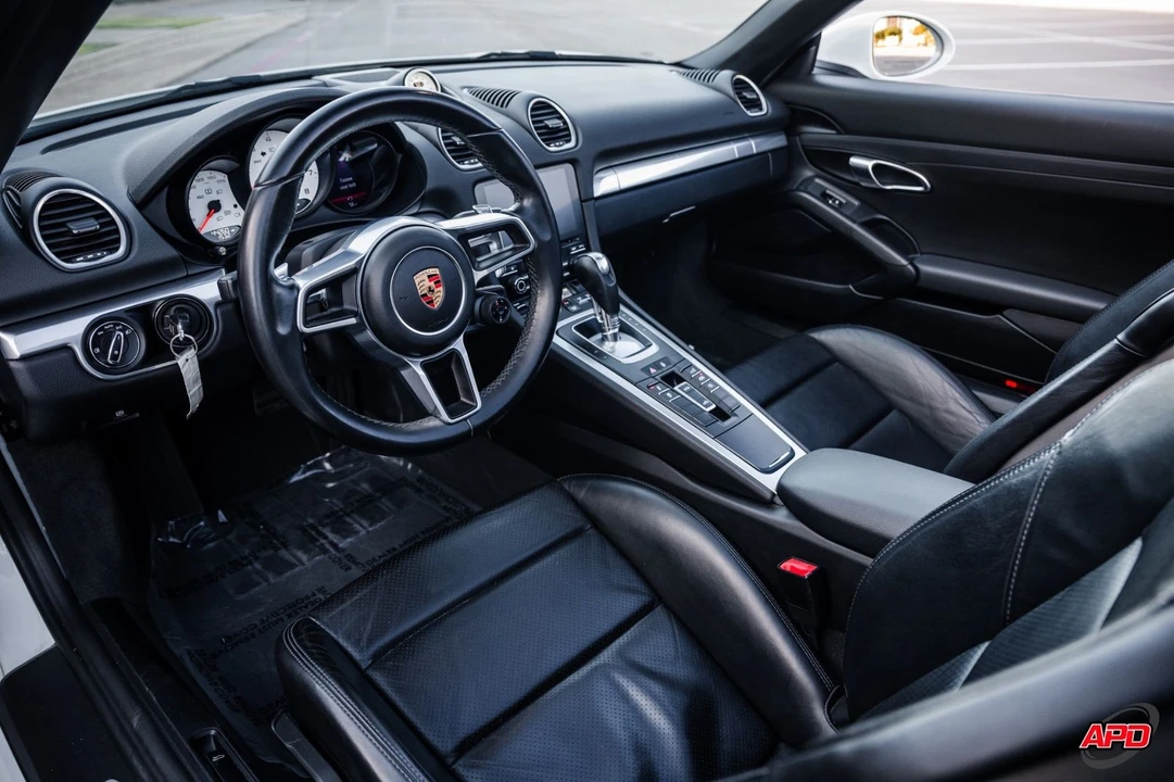 2017 Porsche 718 Boxster - Image 2 of 12