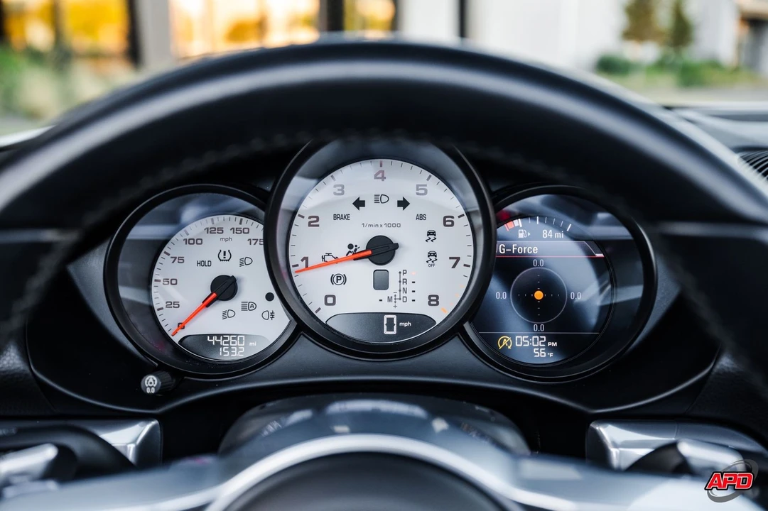 2017 Porsche 718 Boxster - Image 8 of 12
