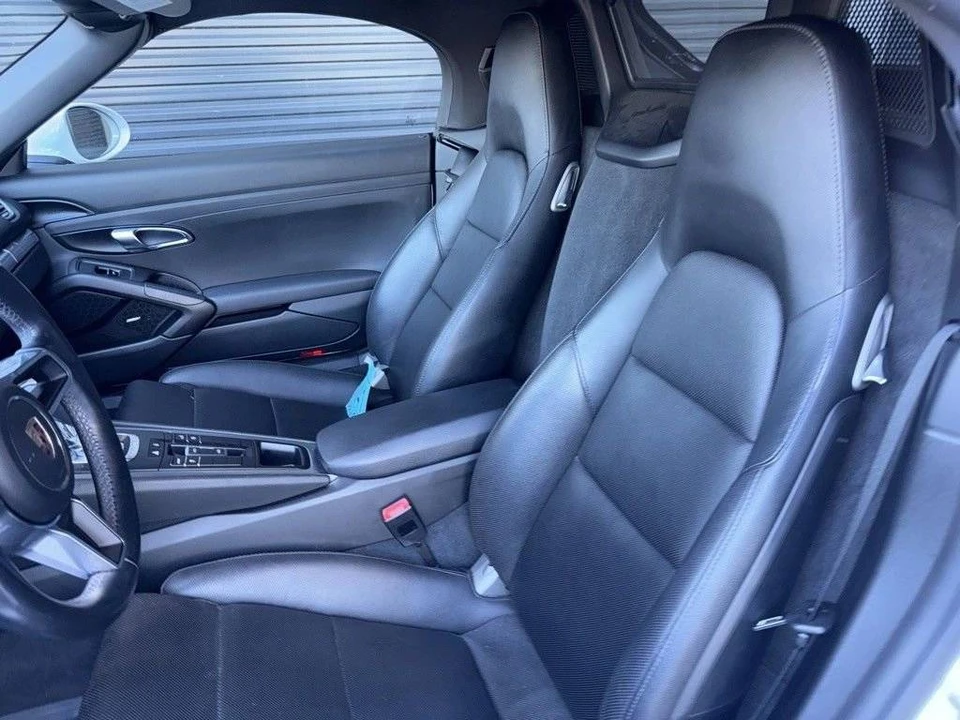 2017 Porsche 718 Boxster - Image 5 of 5