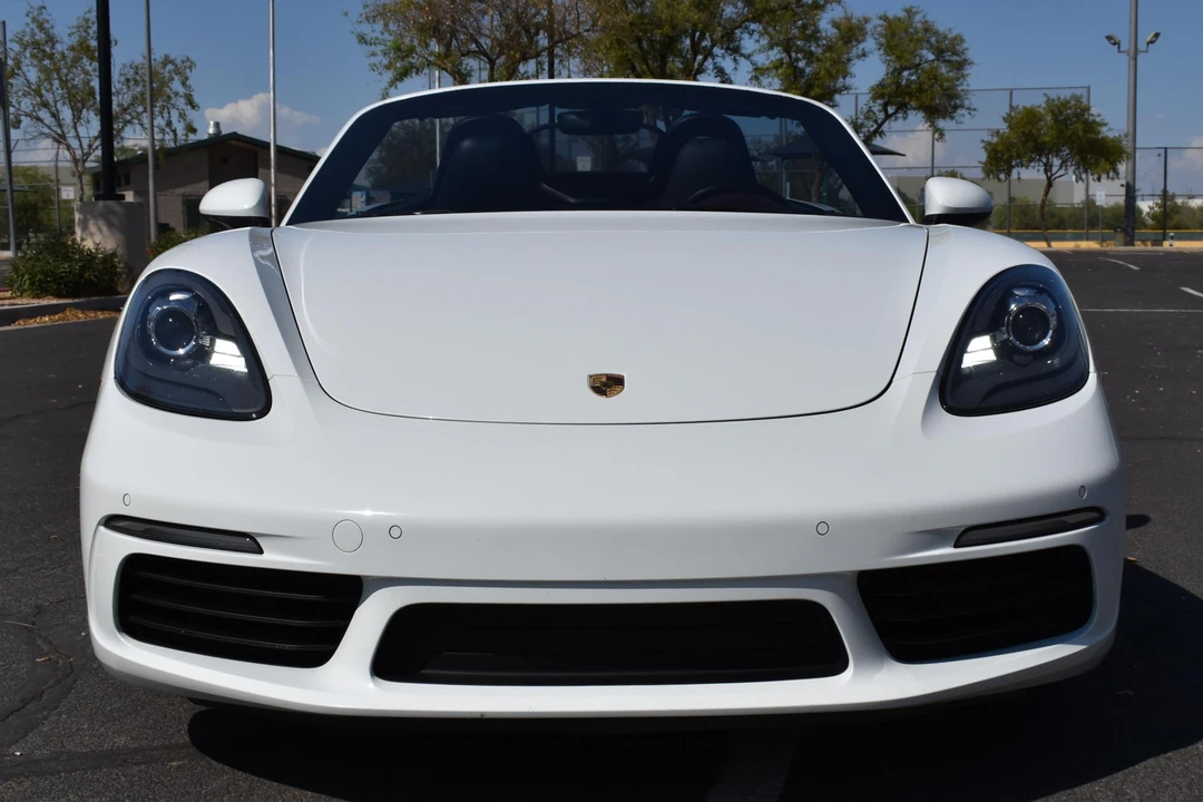 2017 Porsche 718 Boxster - Image 2 of 31