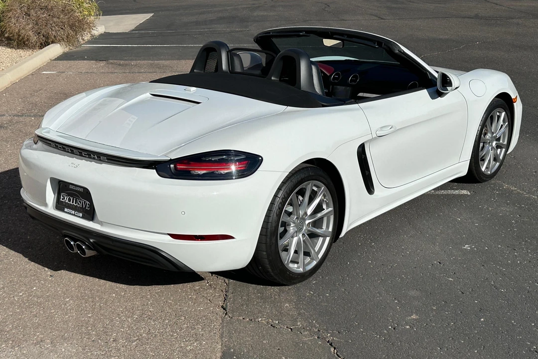 2017 Porsche 718 Boxster - Image 4 of 31