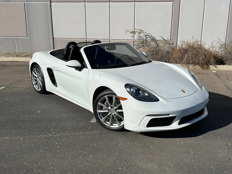 2017 Porsche 718 Boxster - Image 12 of 31
