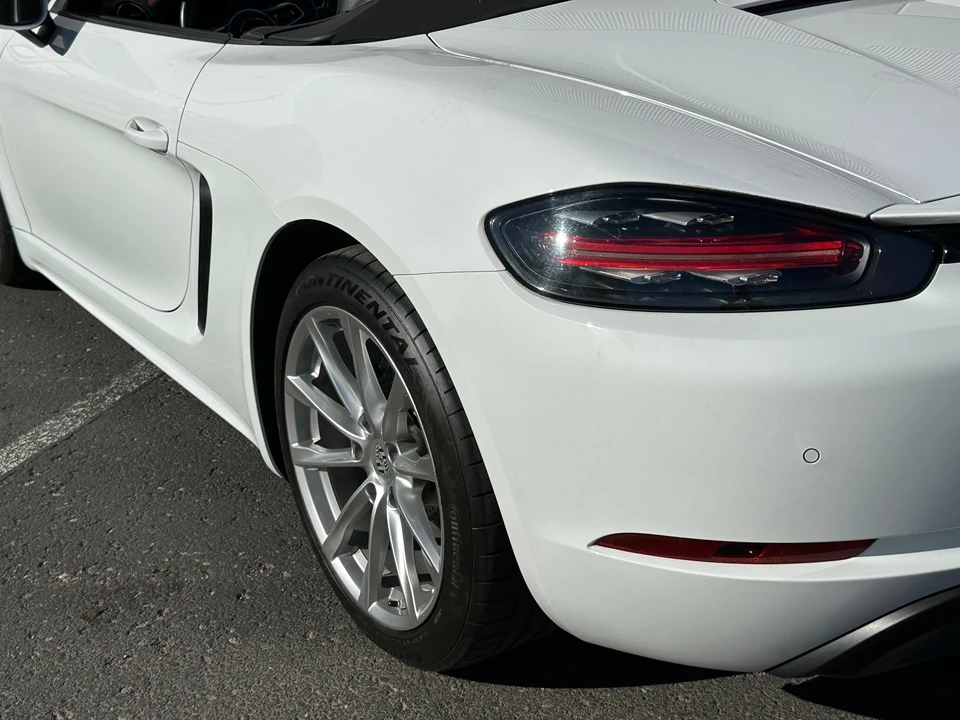 2017 Porsche 718 Boxster - Image 26 of 31