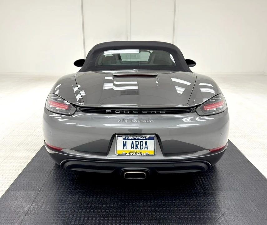 2017 Porsche 718 Boxster - Image 7 of 21