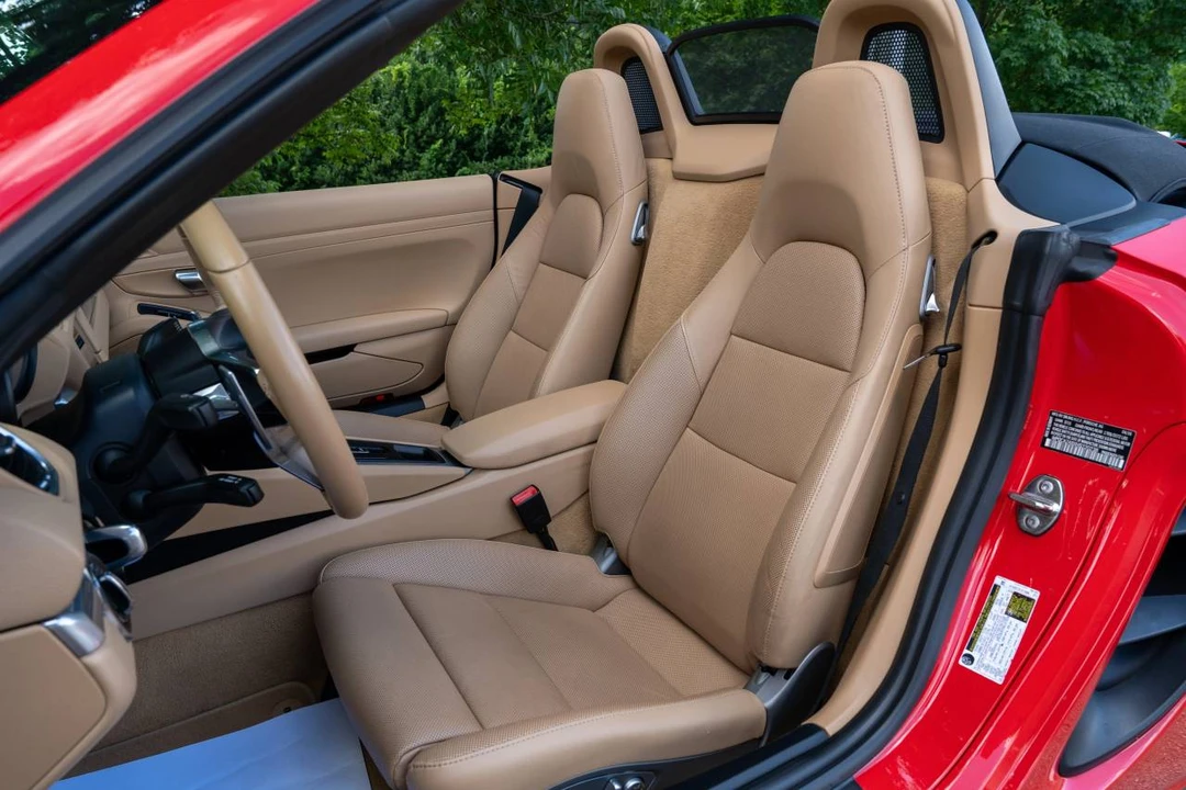 2017 Porsche 718 Boxster - Image 5 of 5