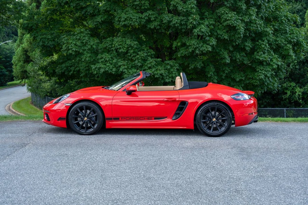 2017 Porsche 718 Boxster - Image 2 of 5