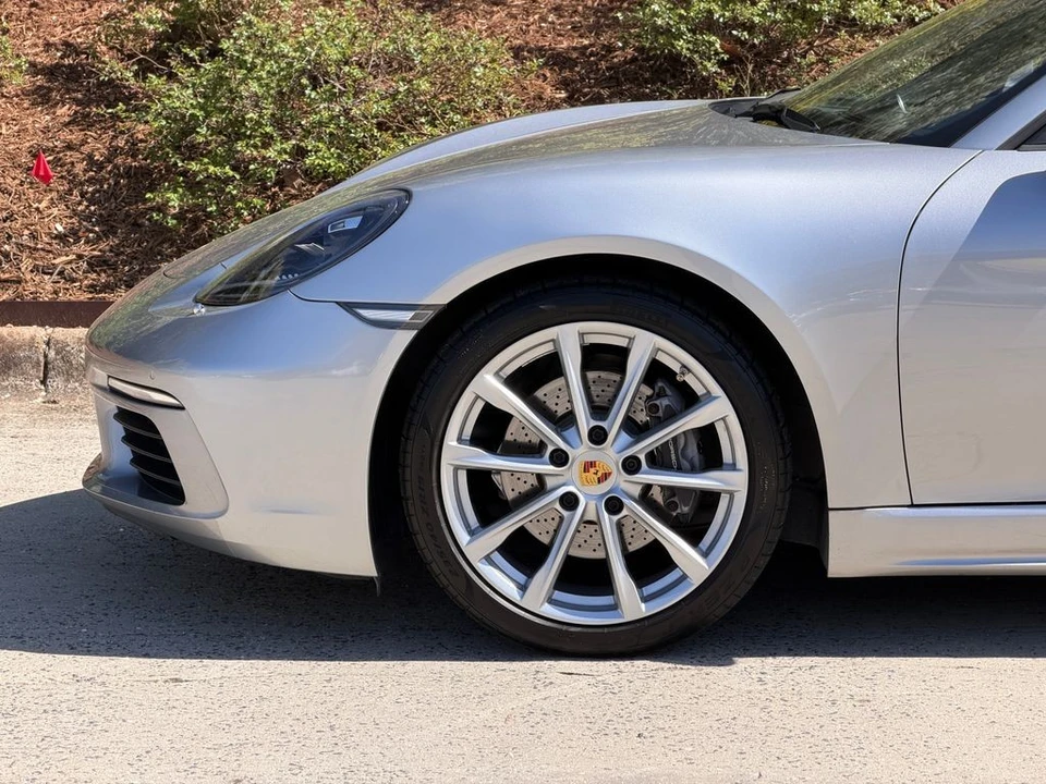 2017 Porsche 718 Boxster - Image 13 of 21