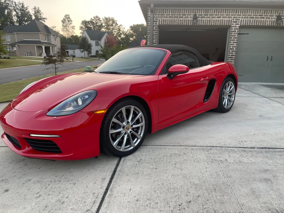 2017 Porsche 718 Boxster - Image 13 of 31