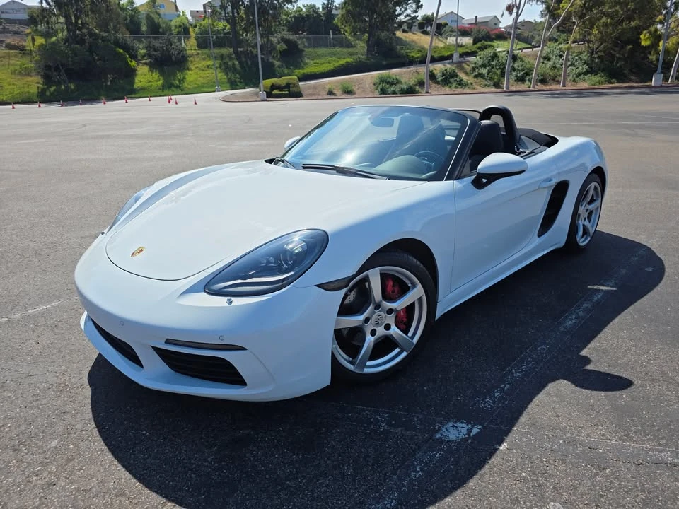 2017 Porsche 718 Boxster S - Image 5 of 19