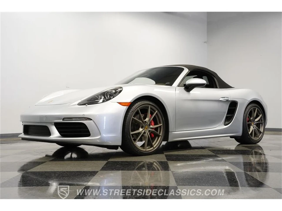 2017 Porsche 718 Boxster - Image 20 of 31