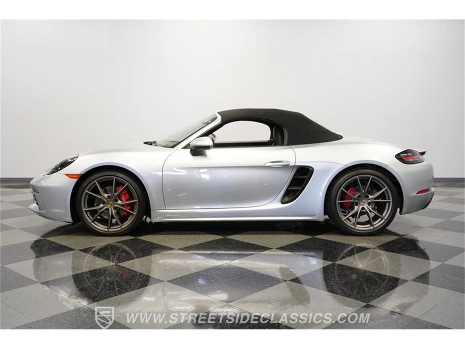 2017 Porsche 718 Boxster - Image 6 of 31