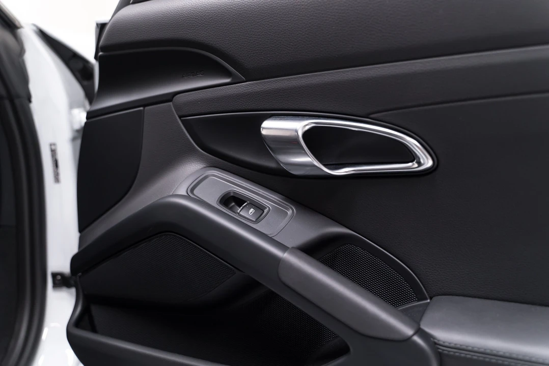 2017 Porsche 718 Boxster S - Image 30 of 30