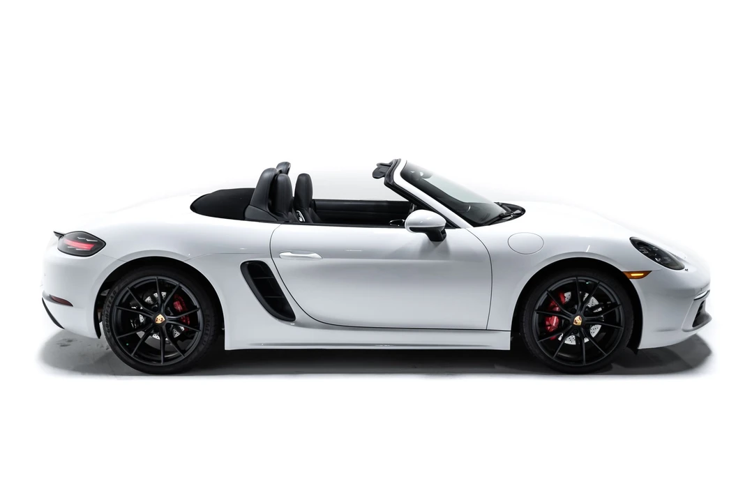 2017 Porsche 718 Boxster S - Image 3 of 30
