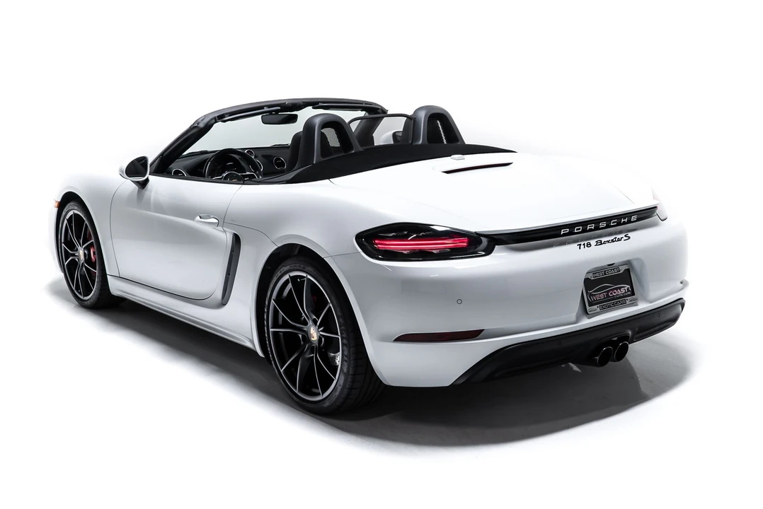 2017 Porsche 718 Boxster S - Image 6 of 30