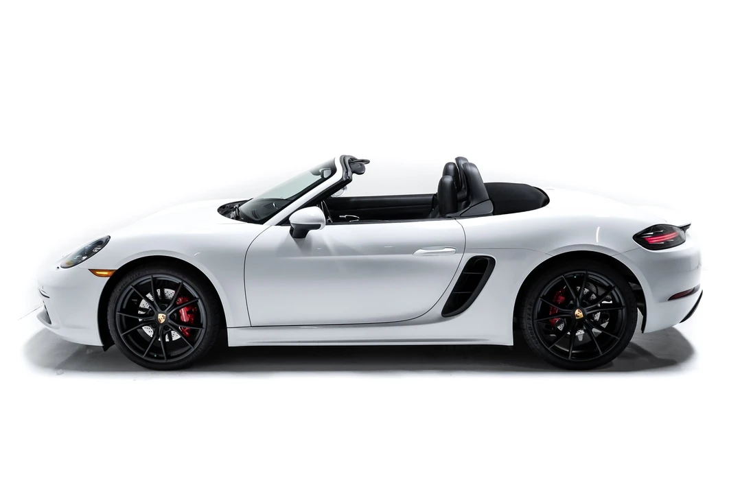 2017 Porsche 718 Boxster S - Image 7 of 30