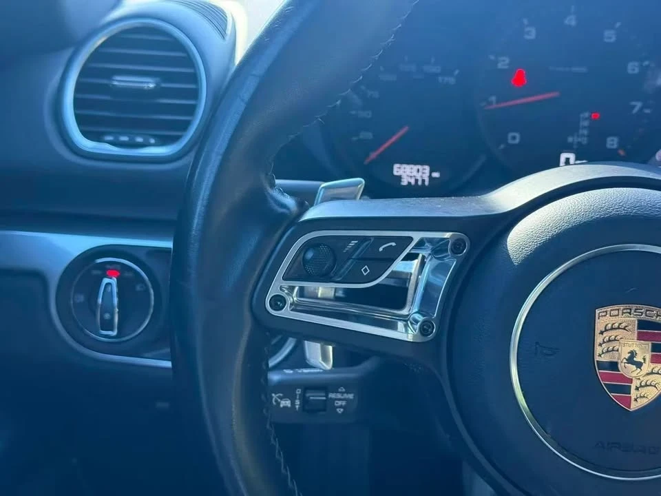 2017 Porsche 718 Cayman - Image 15 of 20