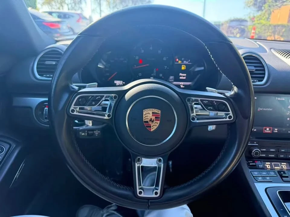 2017 Porsche 718 Cayman - Image 14 of 20