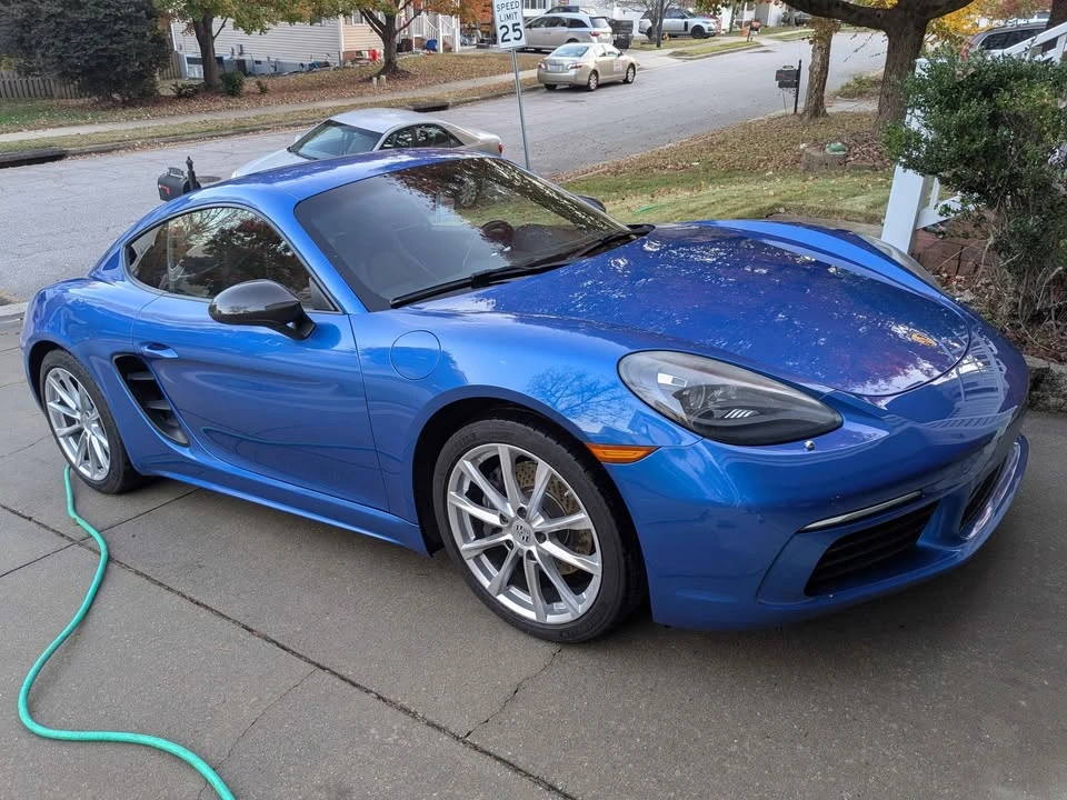 2017 Porsche 718 Cayman - Image 2 of 9
