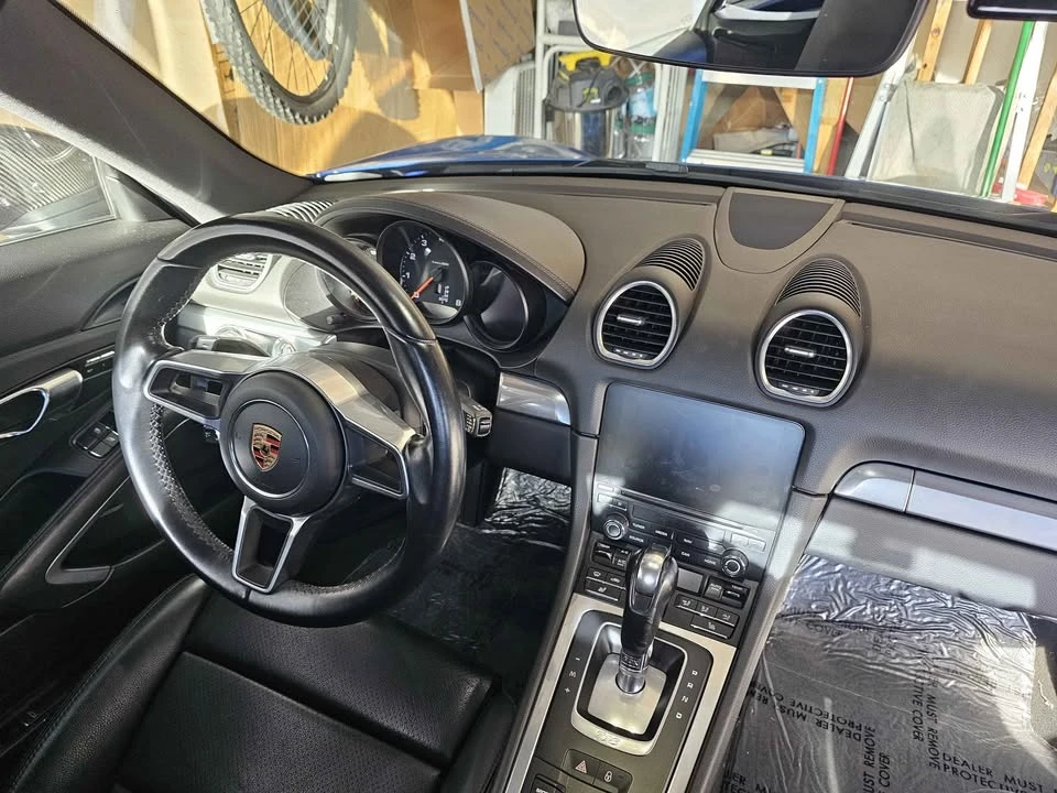 2017 Porsche 718 Cayman - Image 6 of 9